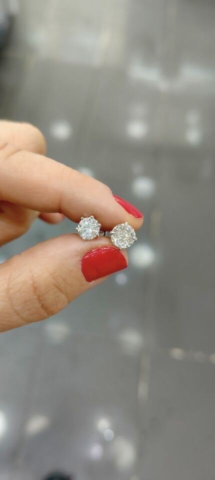 Mozanit Küpe 4 Tırnak