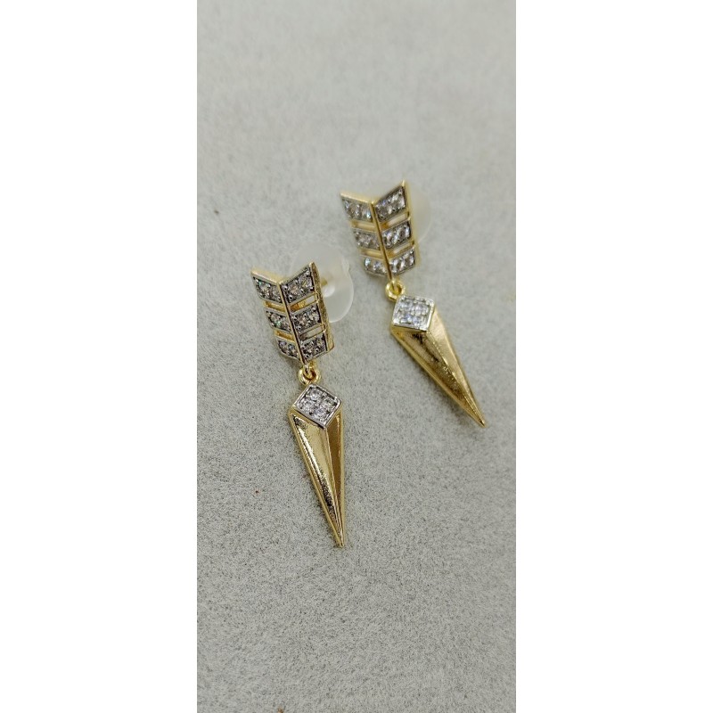 Üçgen Ok Küpe Xuping